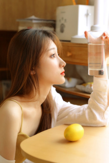 年轻的嫂子3韩版带中译
